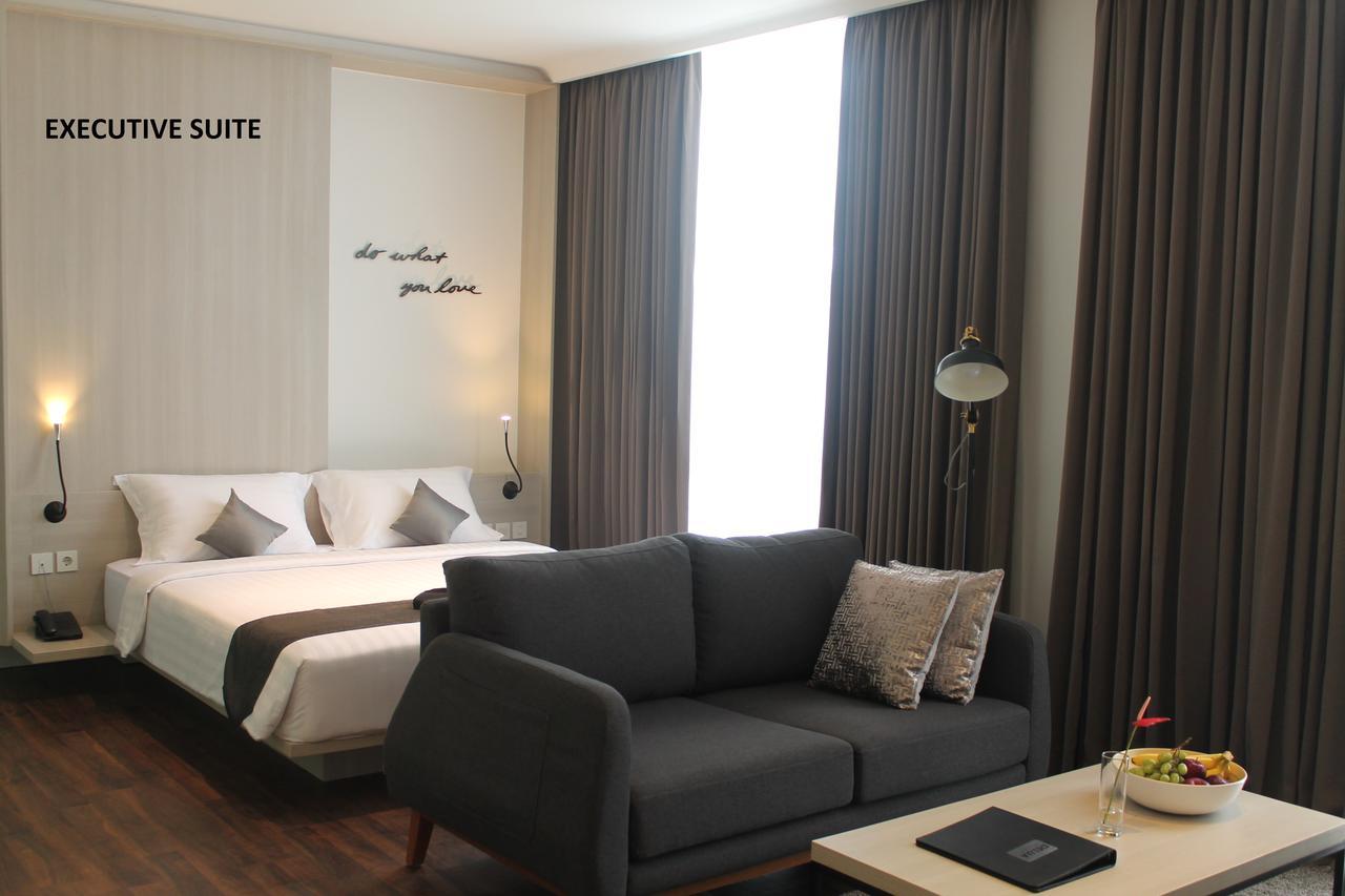 Delua Hotel Dżakarta Zewnętrze zdjęcie